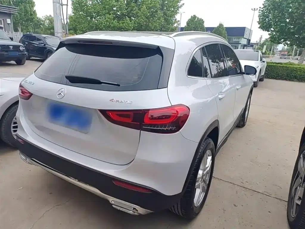 Mercedes-Benz GLA 2023 Facelift GLA 200 — миниатюра 7