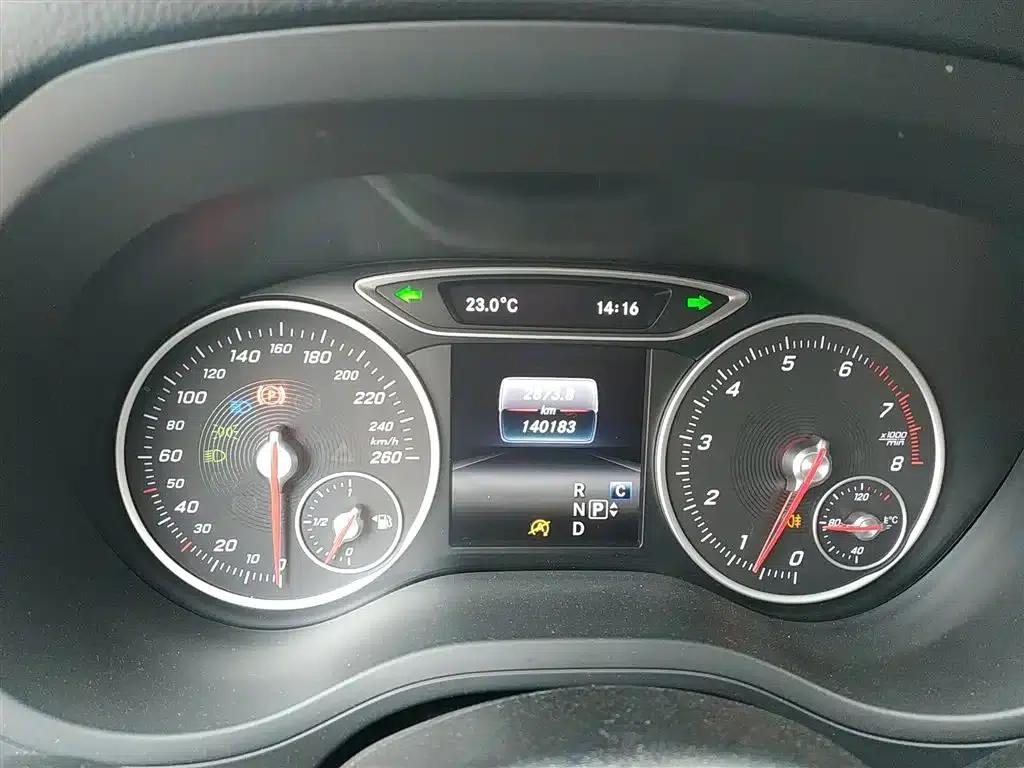 2018 Mercedes-Benz B-Class B 200 Dynamic — миниатюра 12