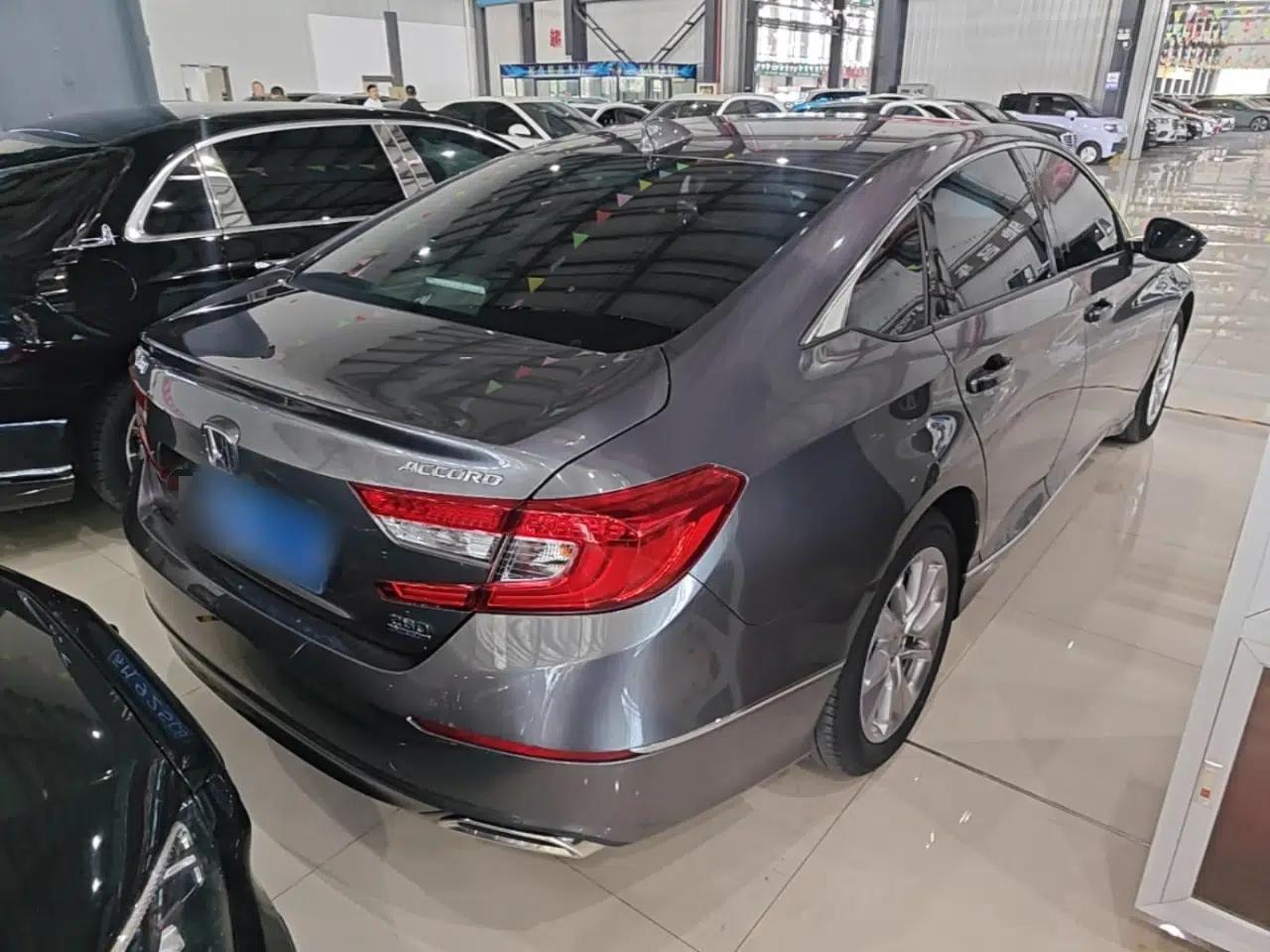 Honda Accord 2018 260TURBO Elite Edition China VI — миниатюра 4