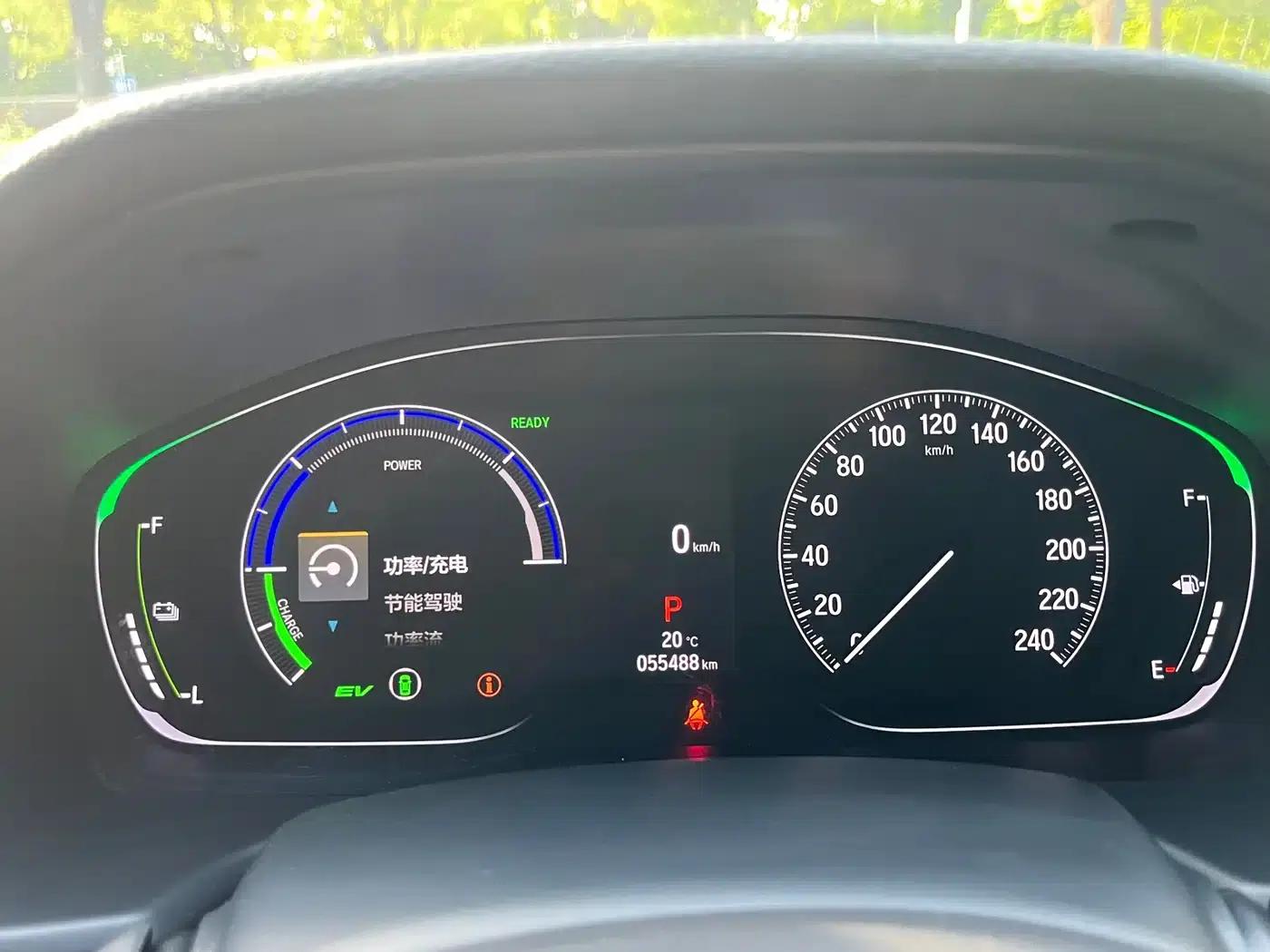 2022 Honda Accord Hybrid 2.0L Phantom Night Edition — миниатюра 17