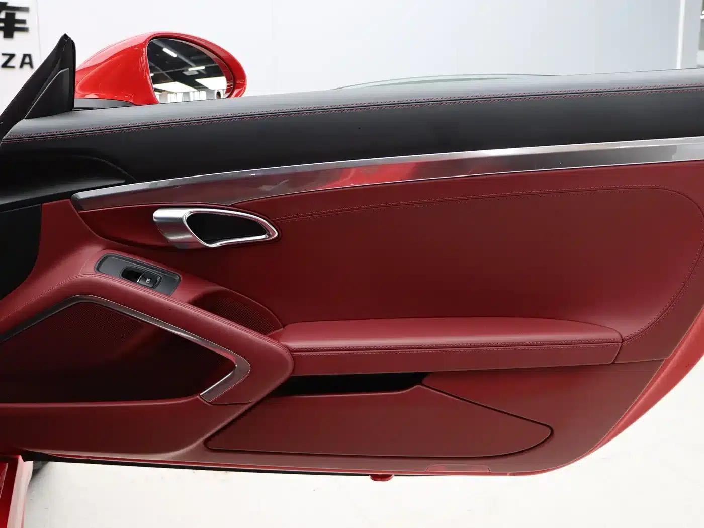 Porsche 718 Cayman 2018 2.0T — миниатюра 20