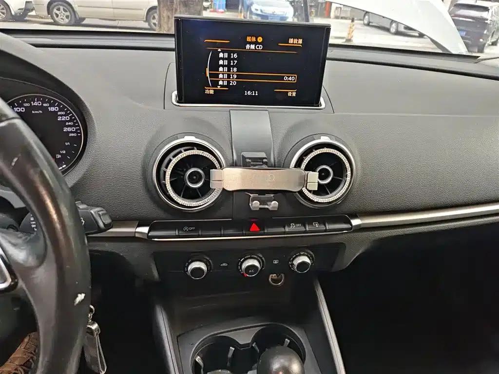 Audi A3 2016 Limousine 35 TFSI Progressive — миниатюра 5