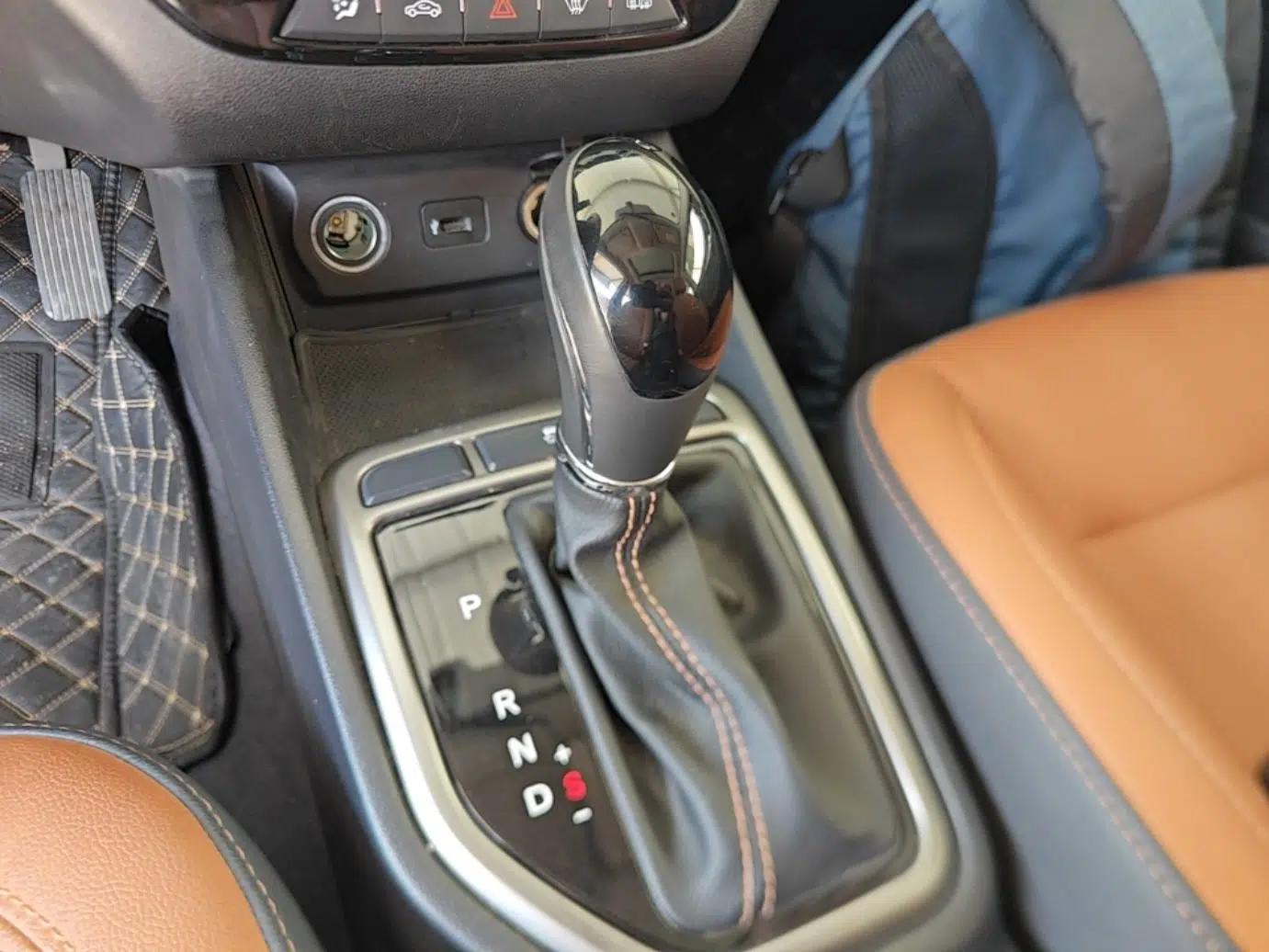 CHANGAN Eado 2016 1.6L GDI Automatic Cool Edition — миниатюра 17