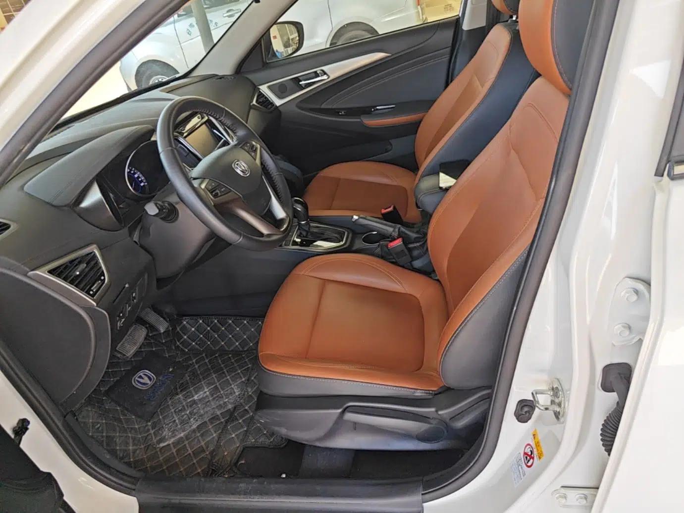 CHANGAN Eado 2016 1.6L GDI Automatic Cool Edition — миниатюра 18