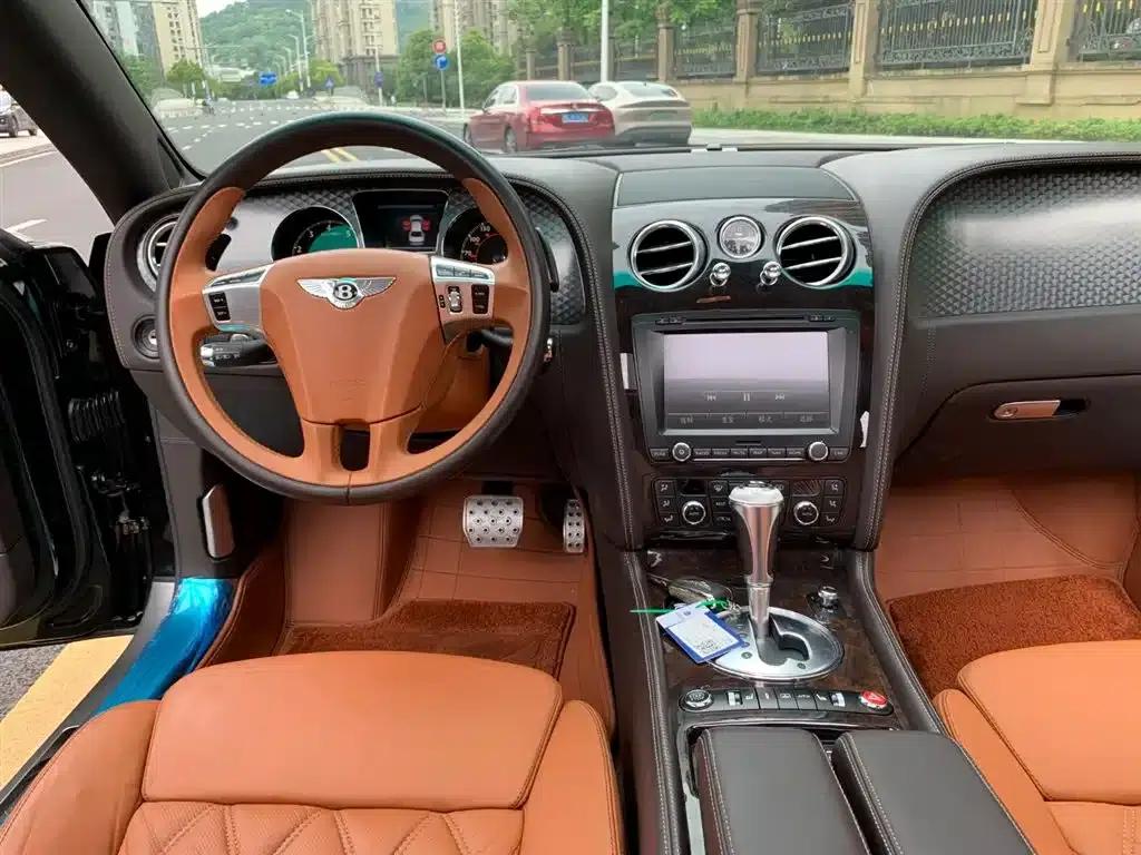 Flying Spur 2012 6.0T Limited Edition — миниатюра 11