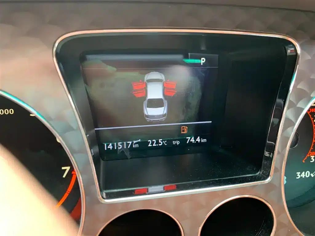 Flying Spur 2012 6.0T Limited Edition — миниатюра 12