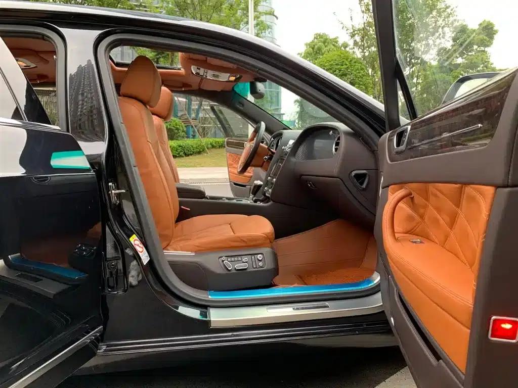 Flying Spur 2012 6.0T Limited Edition — миниатюра 13