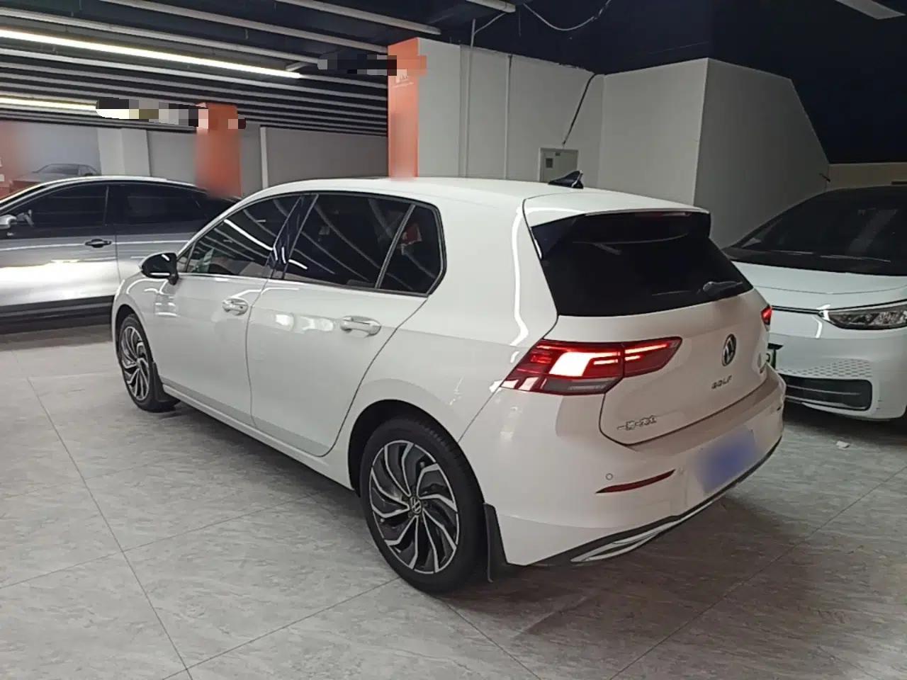 Volkswagen Golf 2023 Facelift 280TSI DSG Pro — миниатюра 4