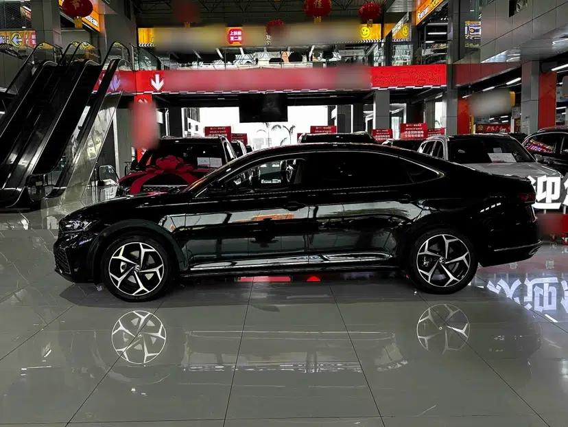 Volkswagen Passat 2026 Model, Outstanding 380TSI Xingkong Longteng Edition — миниатюра 4
