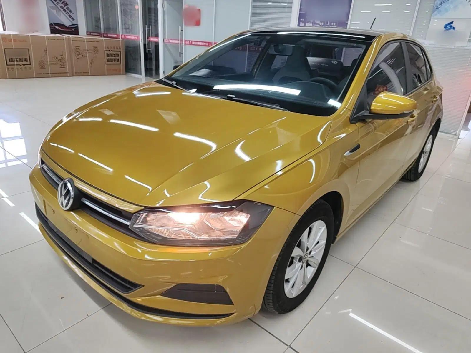 Volkswagen Polo 2019 Plus 1.5L Automatic Colorful Technology Edition — миниатюра 1