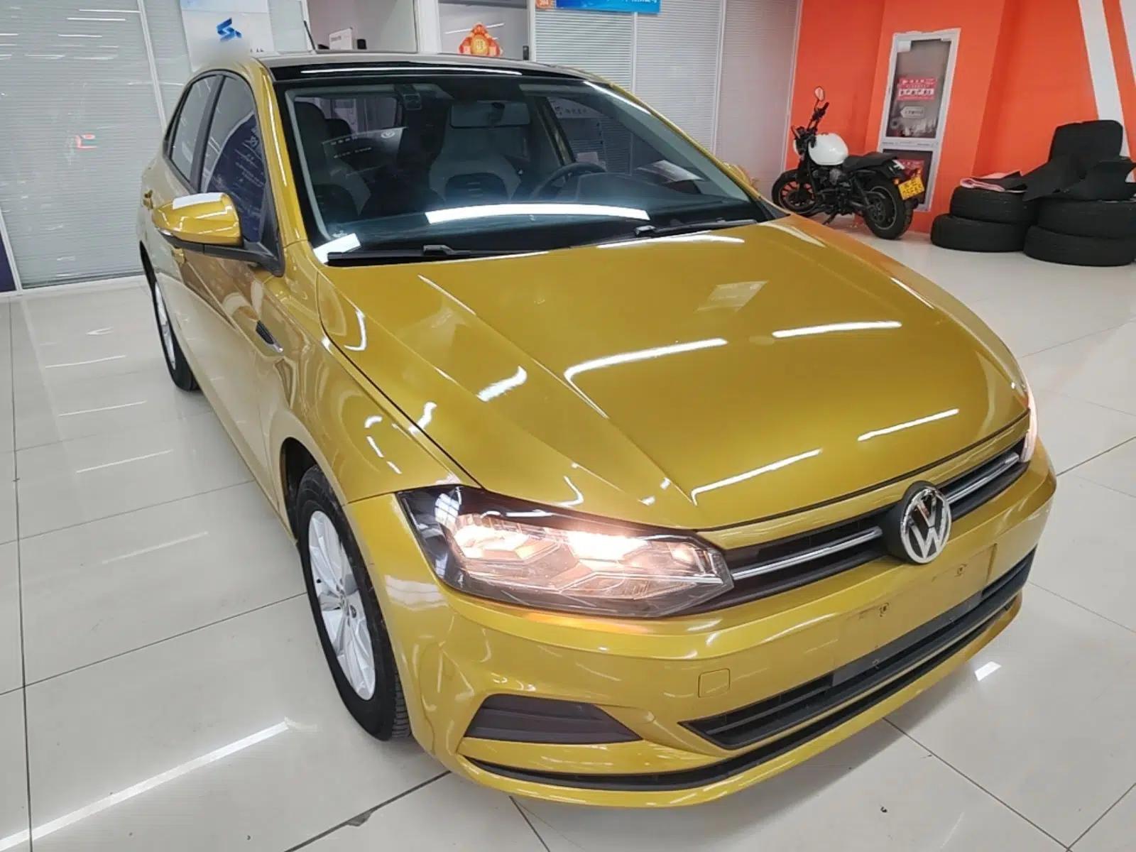 Volkswagen Polo 2019 Plus 1.5L Automatic Colorful Technology Edition — миниатюра 6