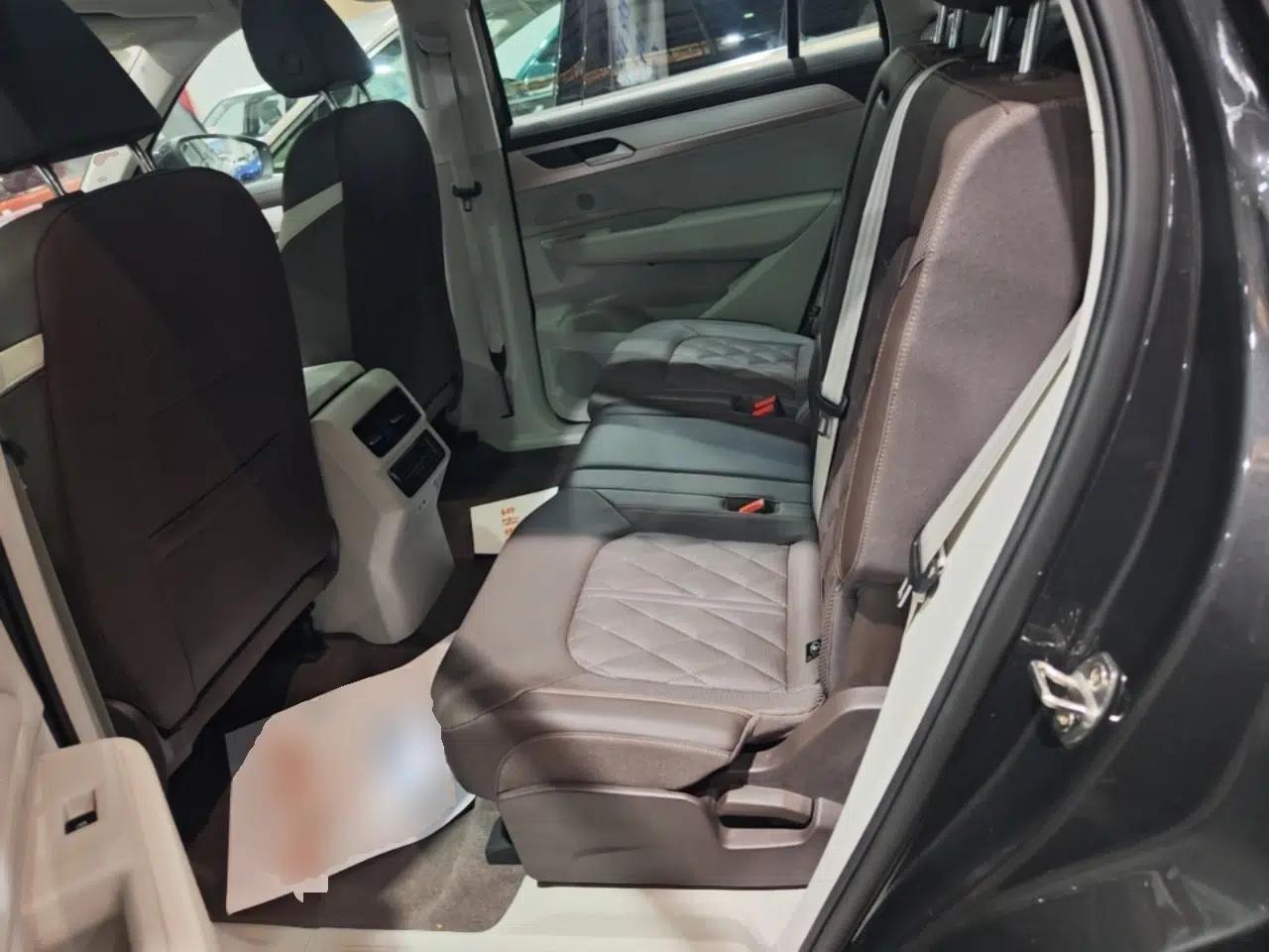 Volkswagen Tavendor 2023 380TSI Four-Wheel Drive R-Line Cruise Edition — миниатюра 19