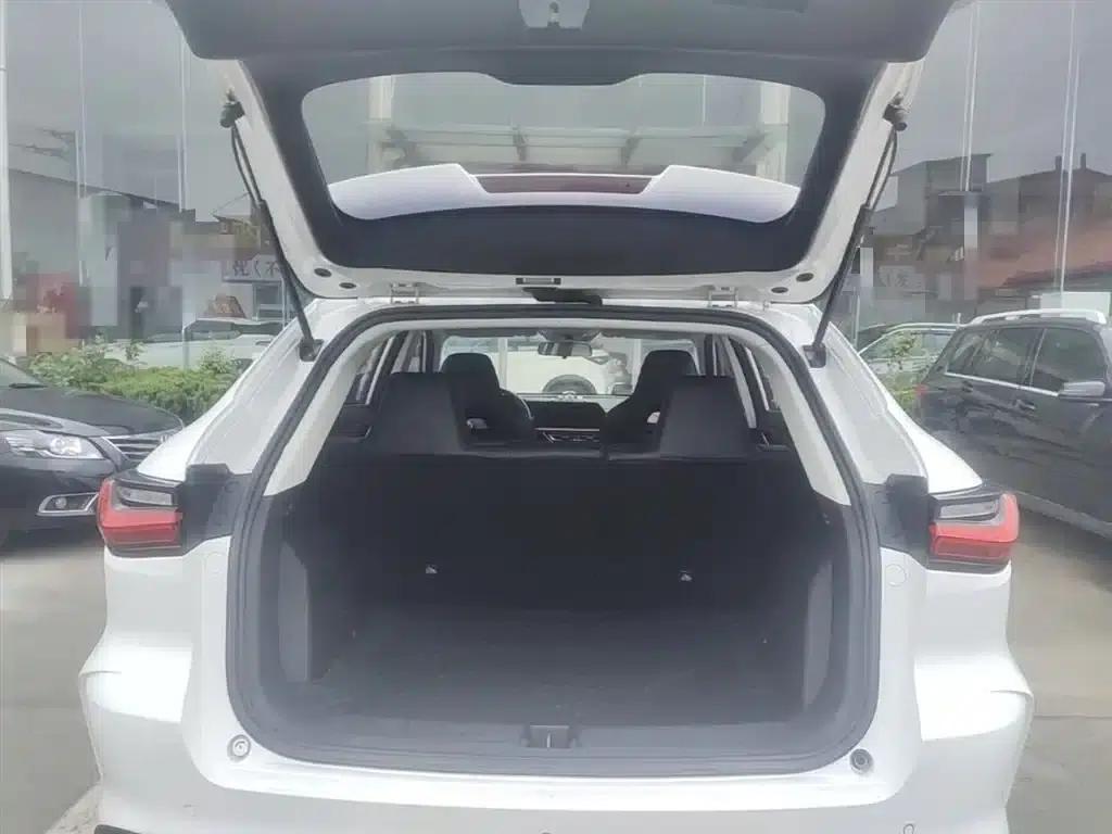 Changan Oushang X5 2021 Facelift 1.5T DCT Luxury Edition — миниатюра 19