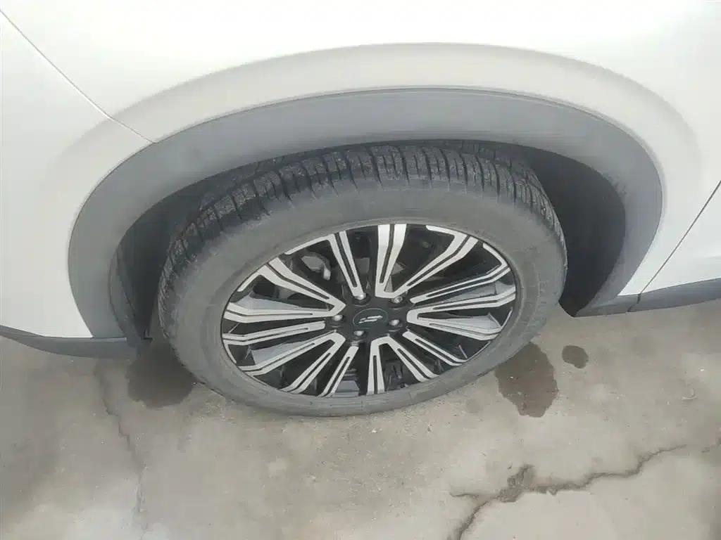 Changan Oushang X5 2021 Facelift 1.5T DCT Luxury Edition — миниатюра 23
