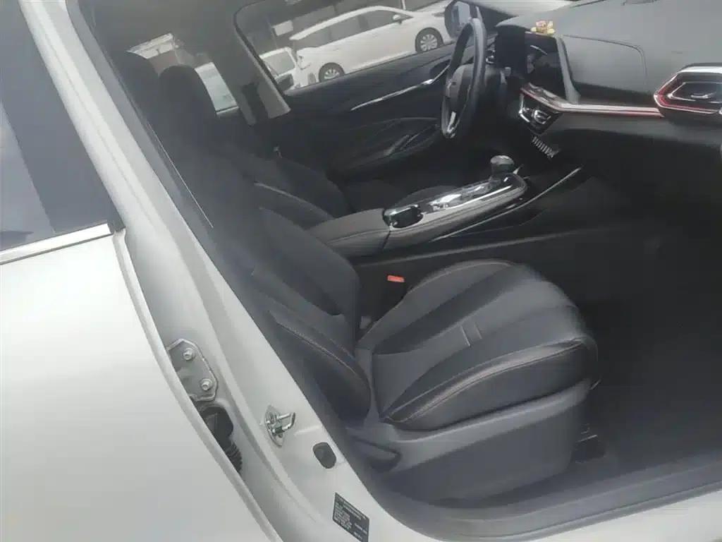 Changan Oushang X5 2021 Facelift 1.5T DCT Luxury Edition — миниатюра 25