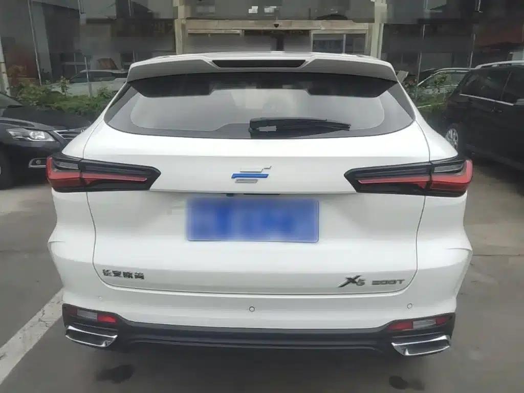 Changan Oushang X5 2021 Facelift 1.5T DCT Luxury Edition — миниатюра 6
