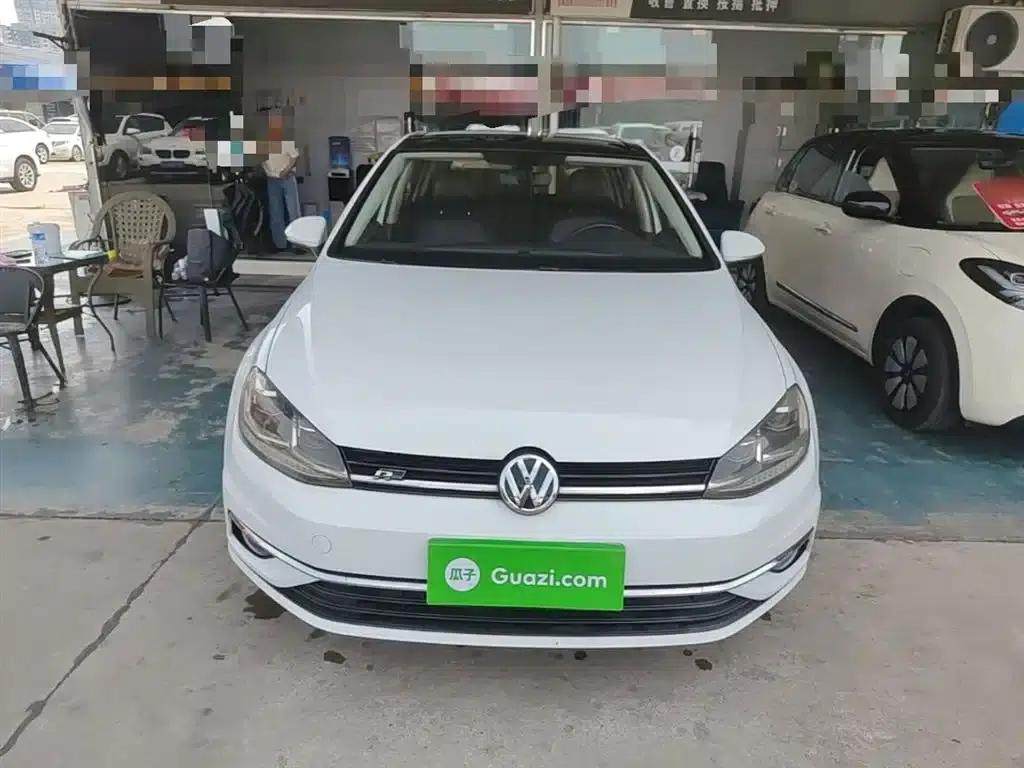 2018 Golf 230TSI Automatic Luxury — миниатюра 3