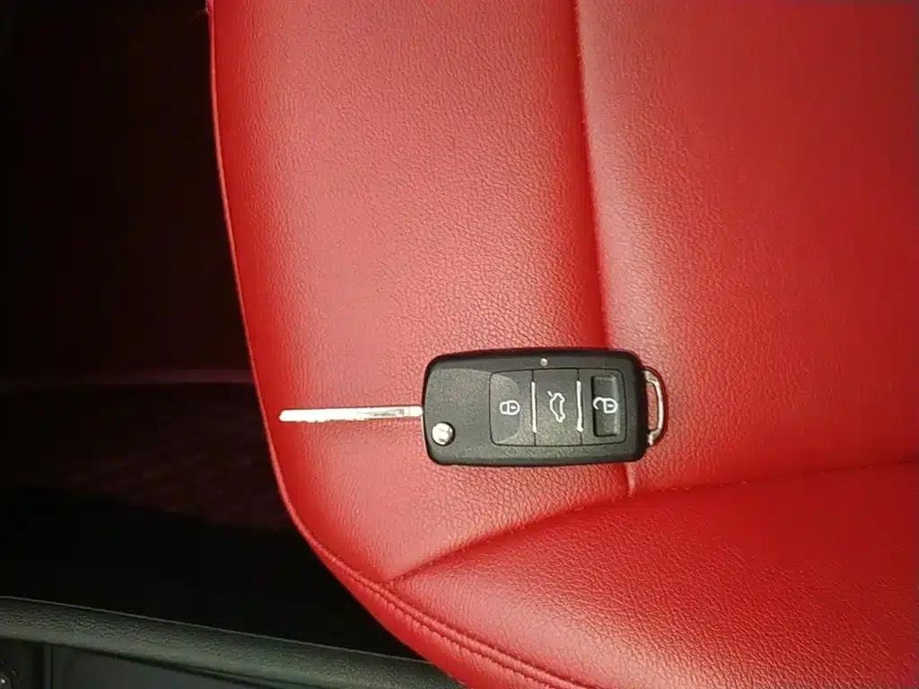 2019 Volkswagen Lavida, Lavida Qihang 1.5L Automatic Fashion Edition (National VI Emission Standard) — миниатюра 9