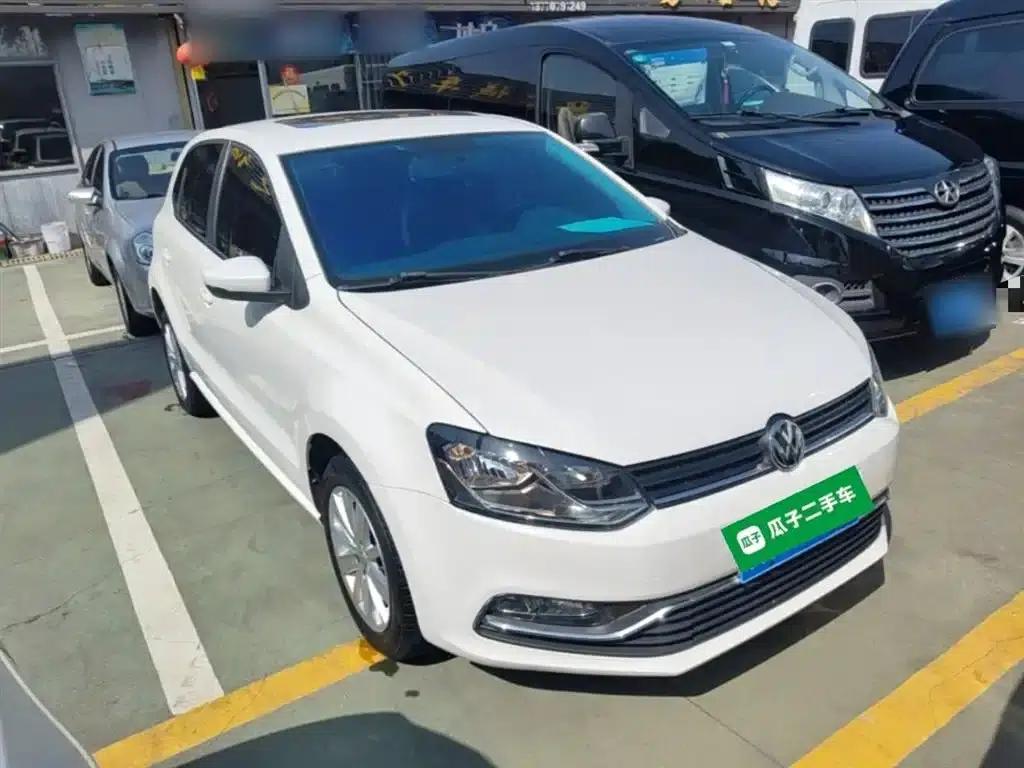 2016 Polo 1.6L Automatic Comfort Model — миниатюра 4