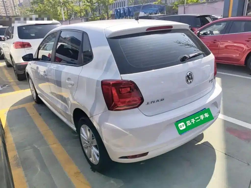 2016 Polo 1.6L Automatic Comfort Model — миниатюра 5