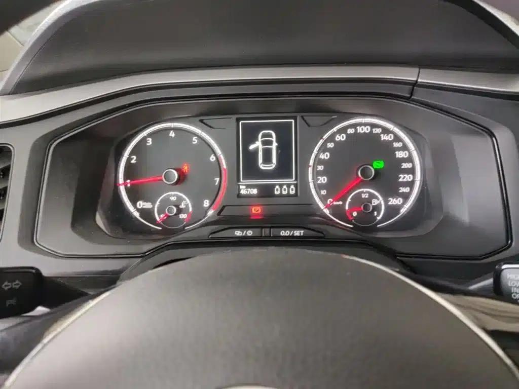 2021 Polo Plus 1.5L Automatic Panoramic Enjoyment Edition — миниатюра 12