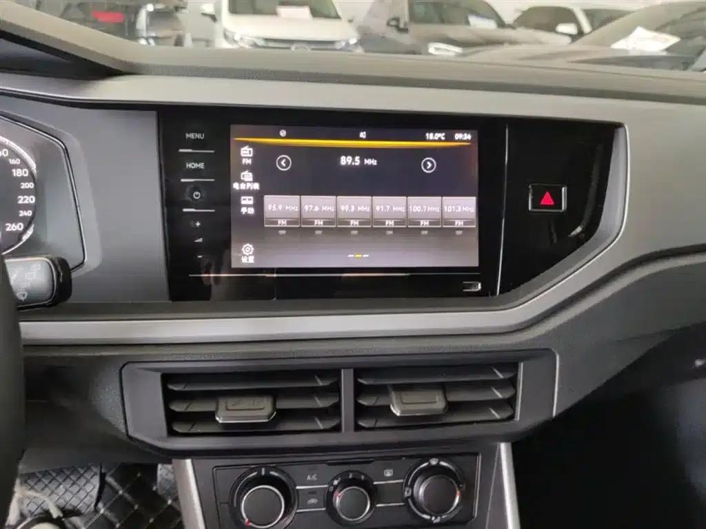 2021 Polo Plus 1.5L Automatic Panoramic Enjoyment Edition — миниатюра 13
