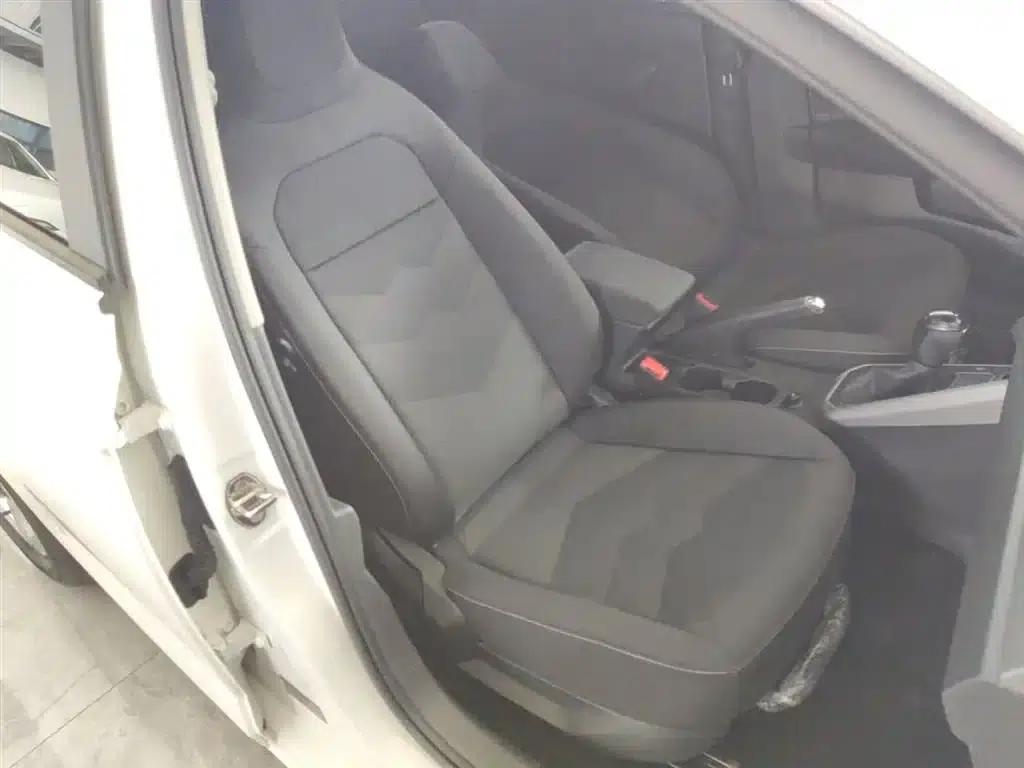 2021 Polo Plus 1.5L Automatic Panoramic Enjoyment Edition — миниатюра 25