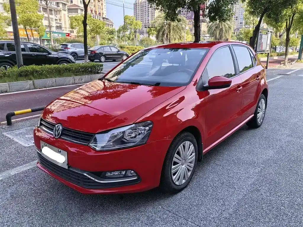 2016 Polo 1.6L Automatic Comfort Model — миниатюра 2