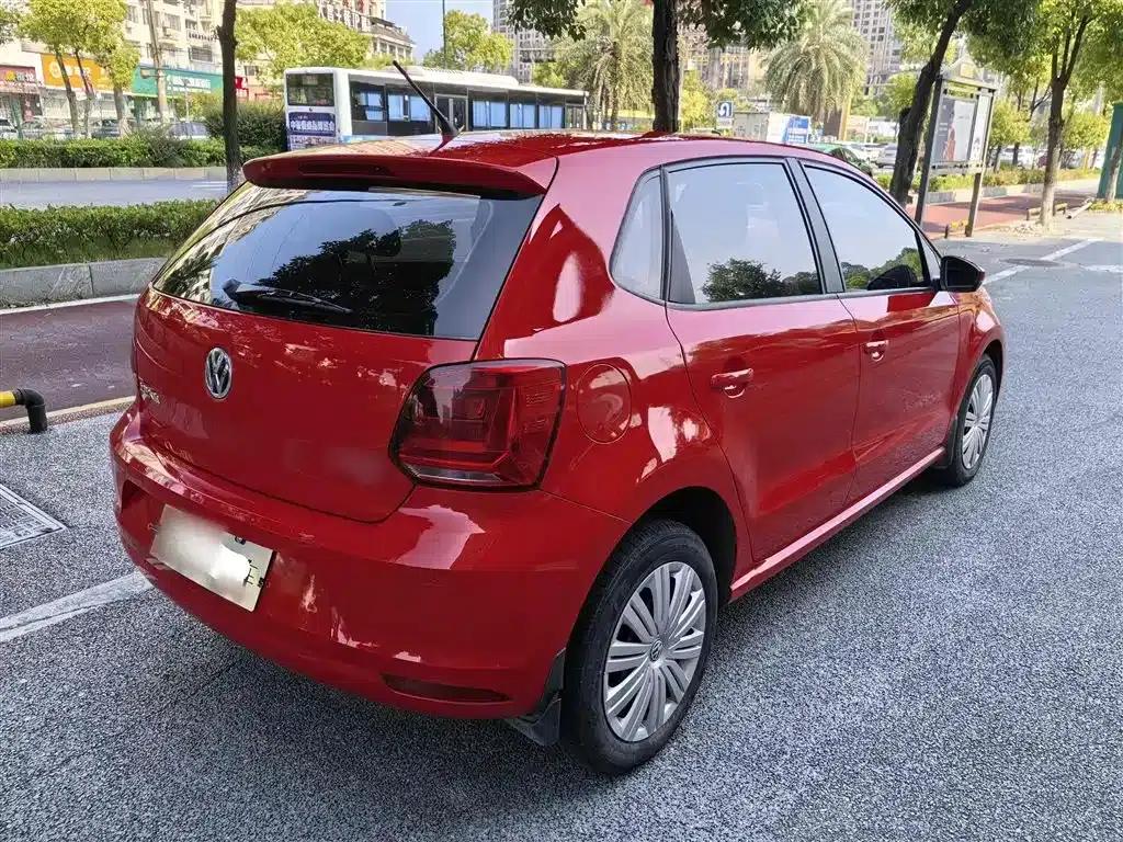 2016 Polo 1.6L Automatic Comfort Model — миниатюра 25
