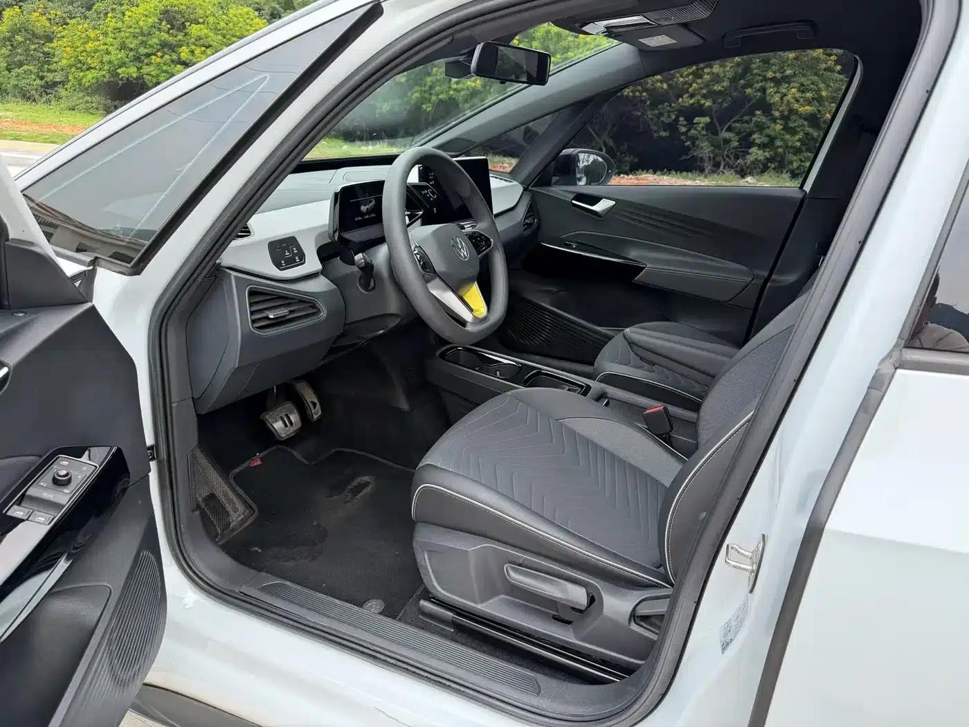 Volkswagen ID.3 2023 Pure Smart Edition — миниатюра 4
