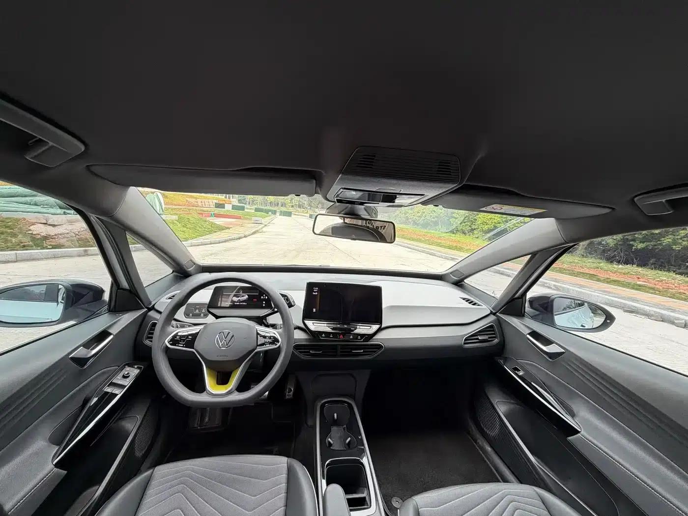 Volkswagen ID.3 2023 Pure Smart Edition — миниатюра 6