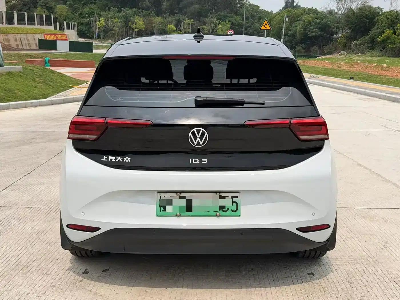 Volkswagen ID.3 2023 Pure Smart Edition — миниатюра 8