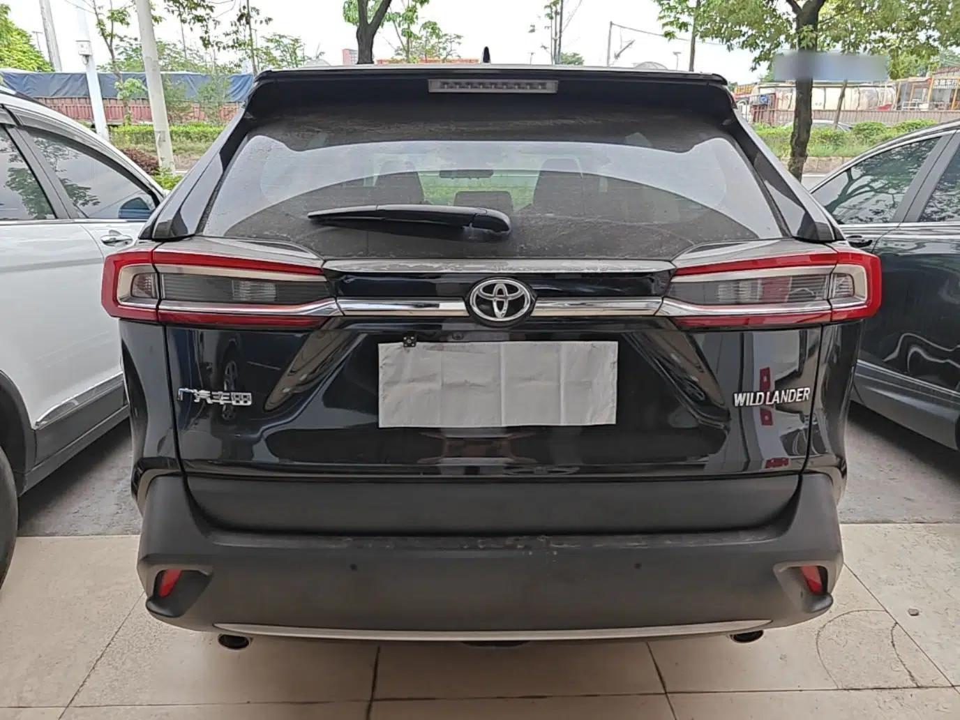 Toyota Wildlander 2022 2.0L CVT Two-Wheel Drive Urban Edition — миниатюра 5