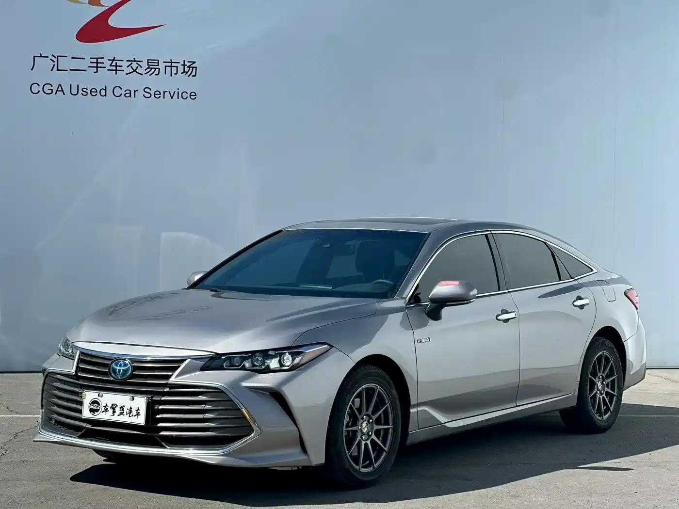 2021 Toyota Avalon 2.5L Luxury Edition — миниатюра 1