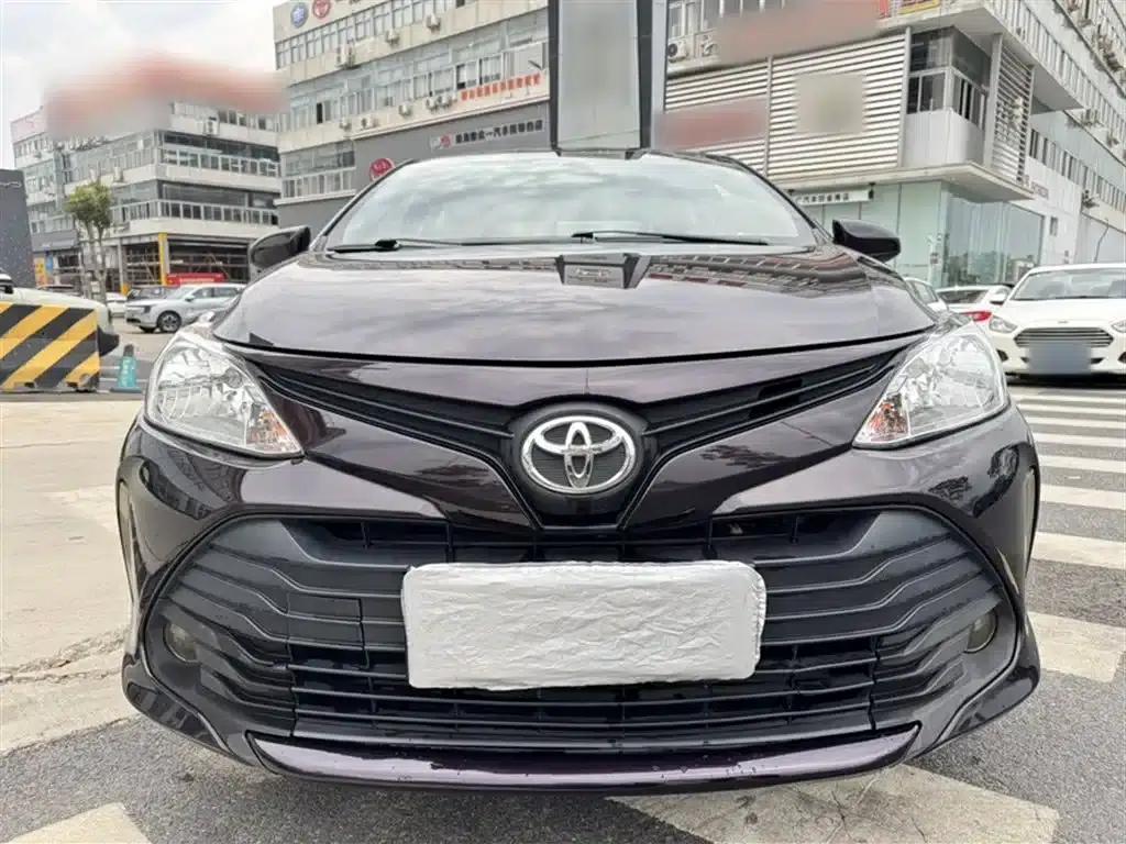 Vios 2017 1.5L CVT Adventure Edition — миниатюра 3