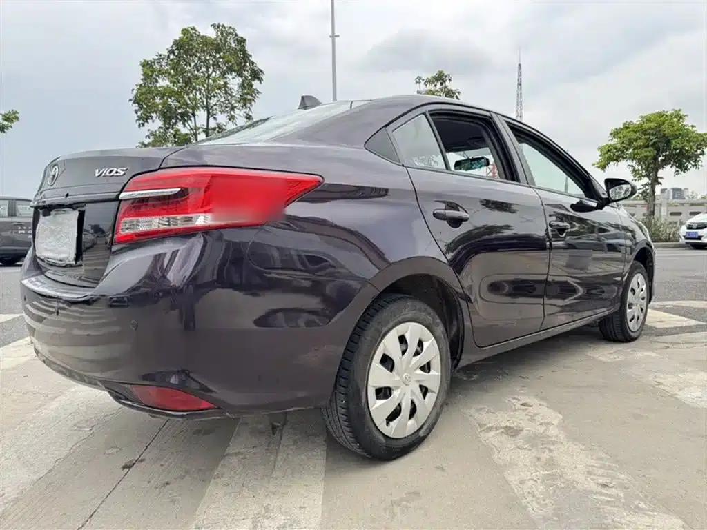 Vios 2017 1.5L CVT Adventure Edition — миниатюра 6