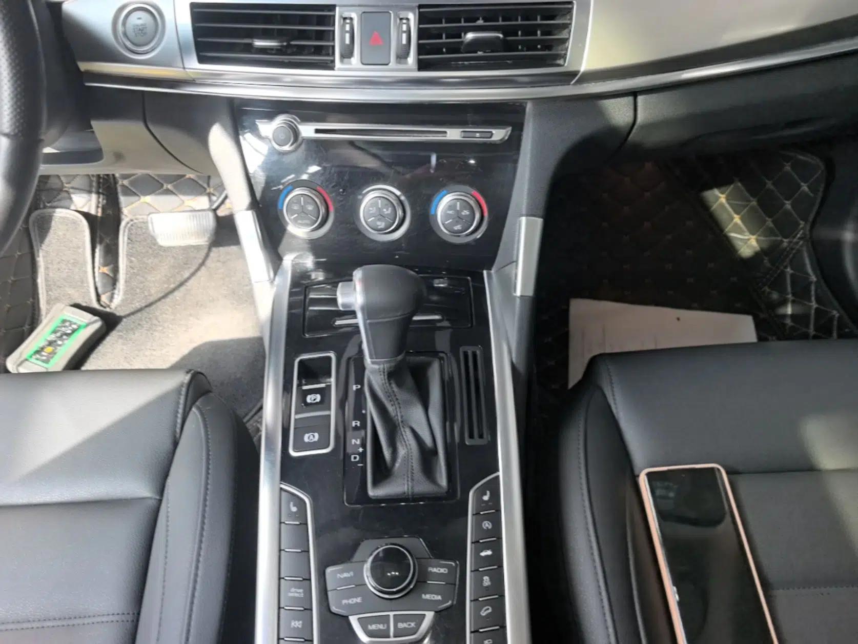 Haval H7 2016 Blue-Label H7 2.0T Automatic Luxury Model — миниатюра 17