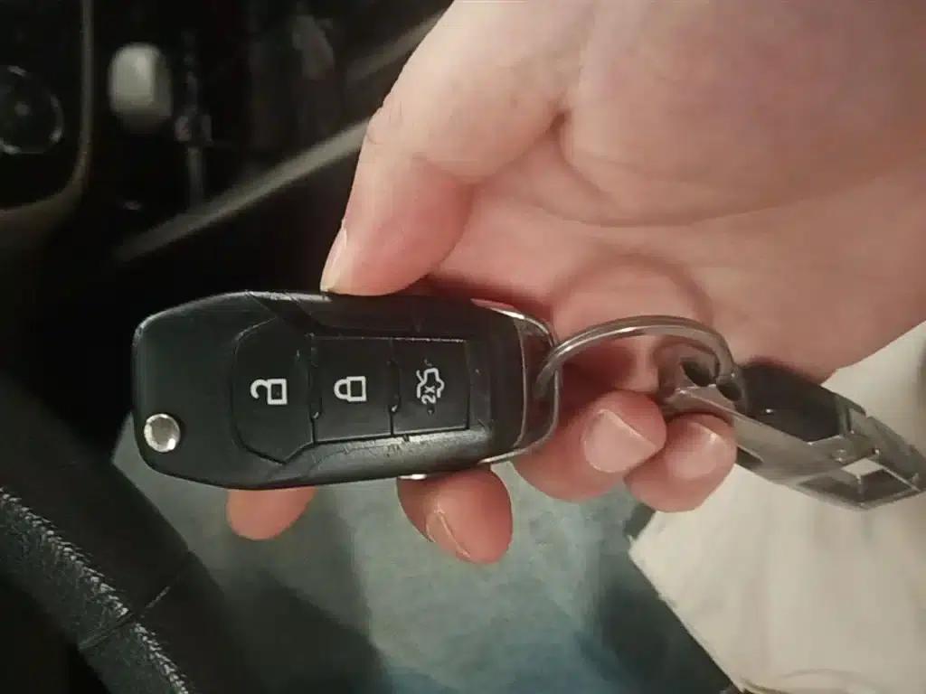 Ford Focus 2015 1.5L Automatic Comfort Model — миниатюра 9