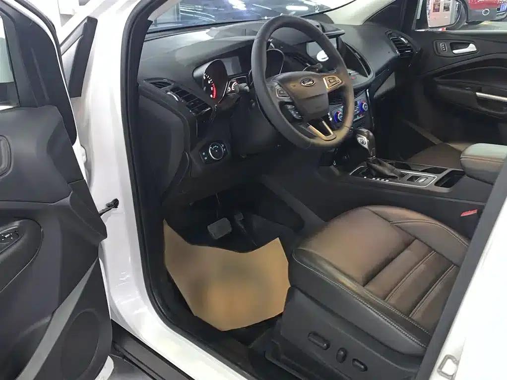 2018 Ford Kuga EcoBoost 180 2WD Luxury Edition — миниатюра 9