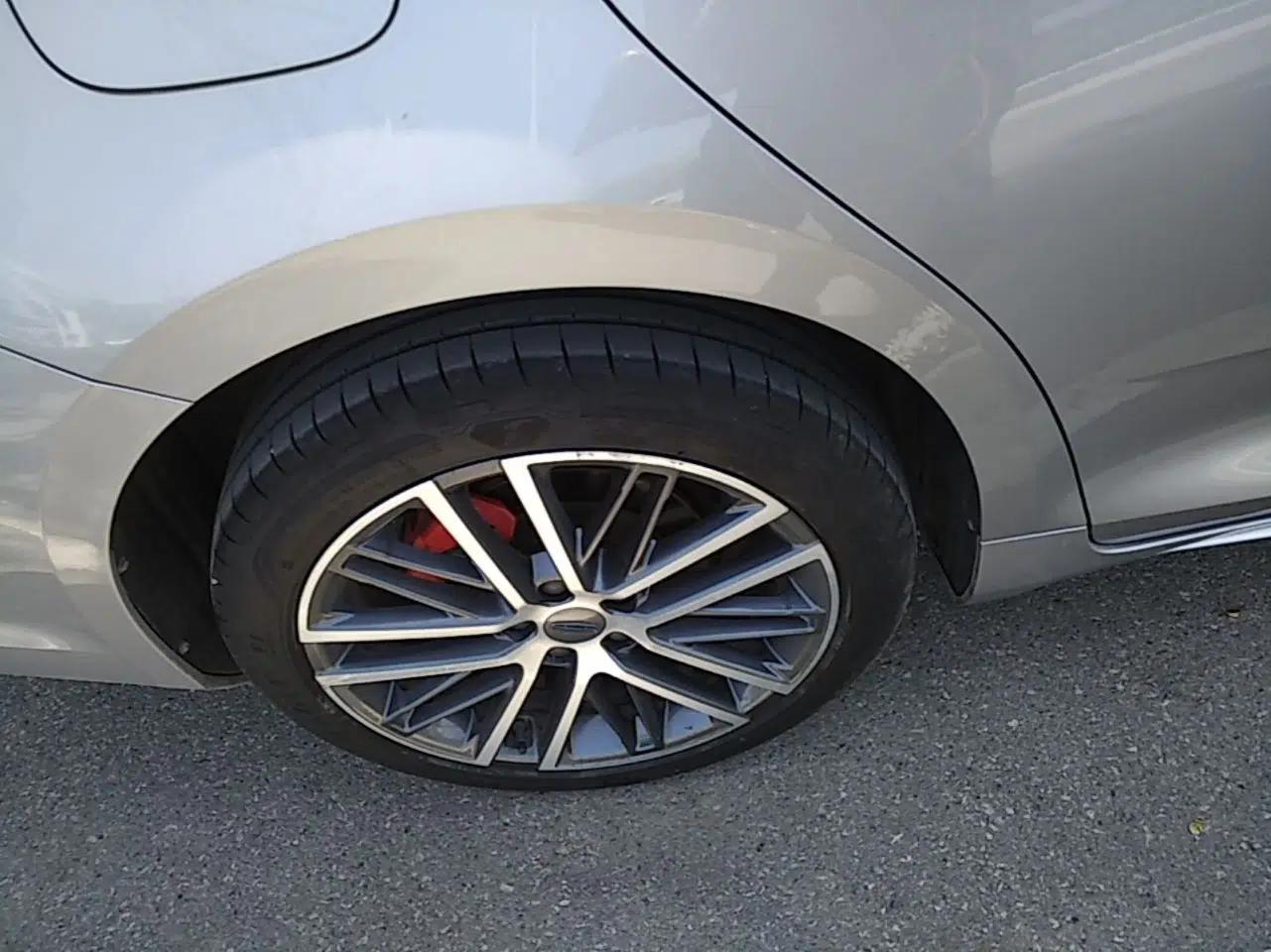 Geely Auto Preface 2021 Revised Version 2.0TD Luxury Edition — миниатюра 10
