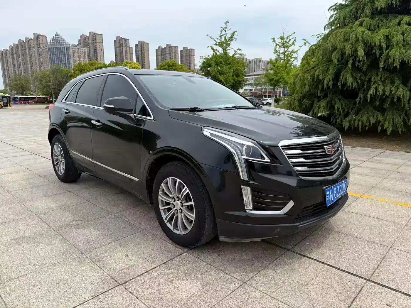 2016 Cadillac XT5 25T Luxury — миниатюра 1