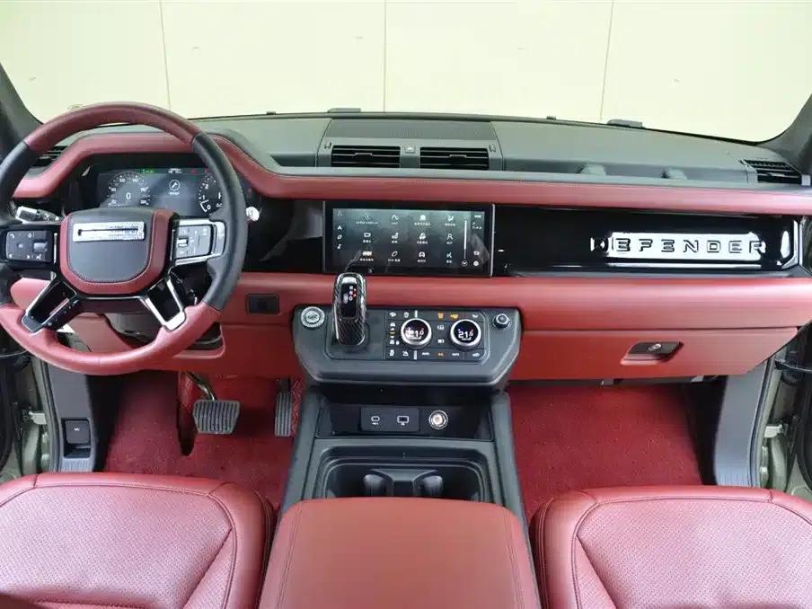 2021 Land Rover Defender 110 P400 Dark Edition — миниатюра 6