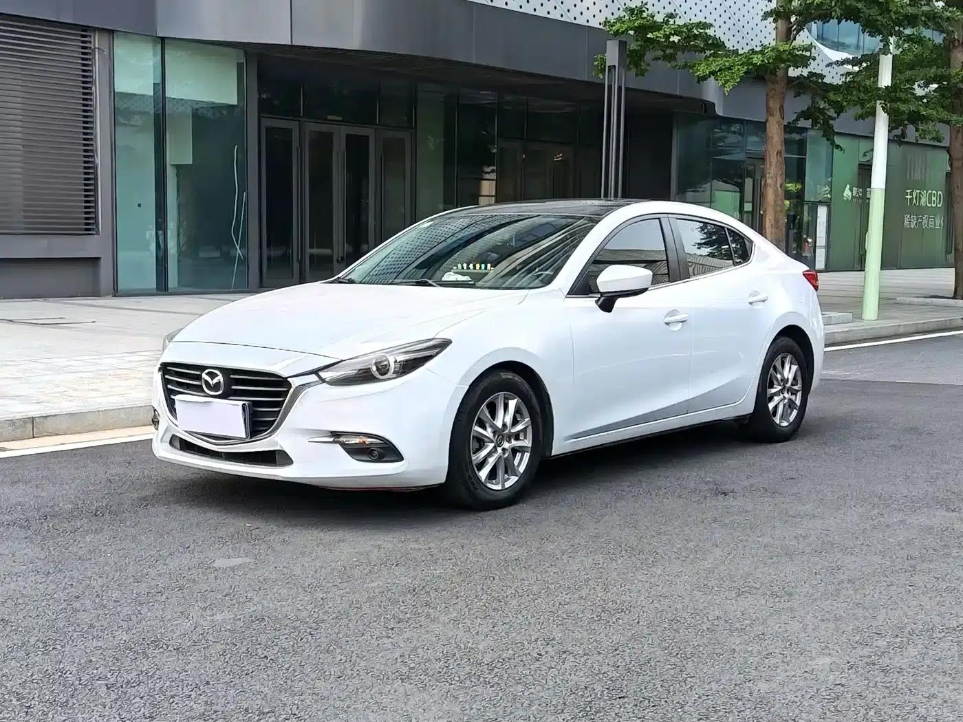 Mazda3 Axela 2017 Sedan 1.5L Automatic Luxury (China V Emission Standard) — миниатюра 1