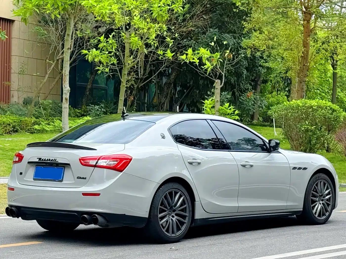 2014 Ghibli 3.0T Standard Edition — миниатюра 6