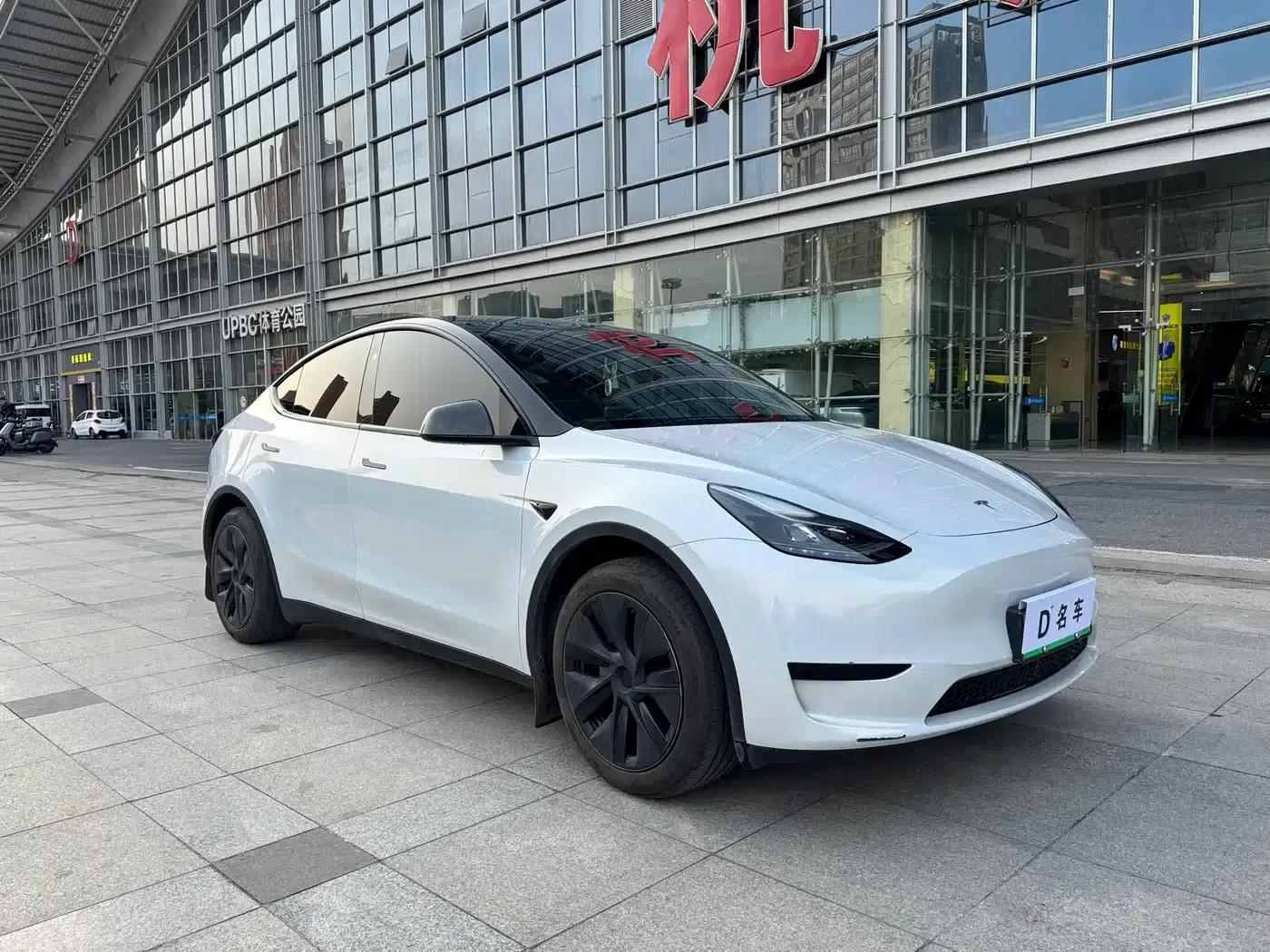 Model Y 2024 Rear-Wheel Drive — миниатюра 4