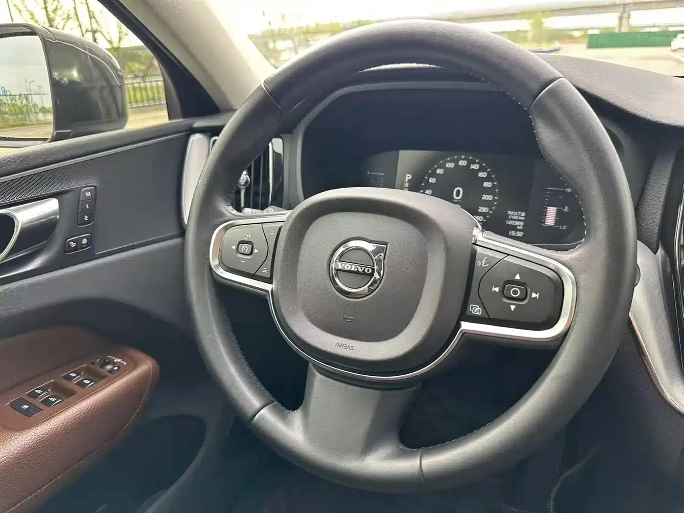 Volvo XC60 2019 T5 AWD Smart Edition (China VI Emission Standard) — миниатюра 11