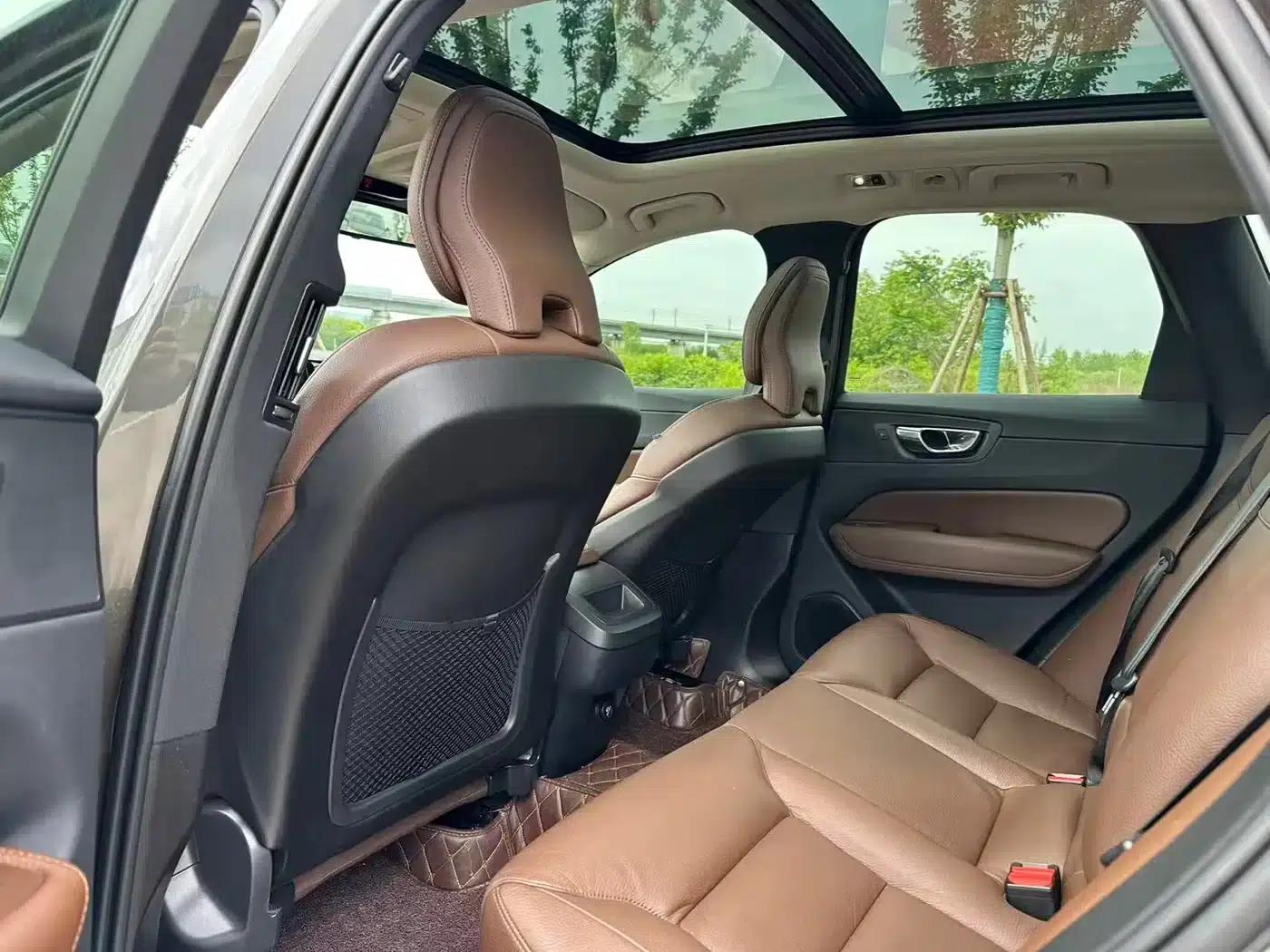 Volvo XC60 2019 T5 AWD Smart Edition (China VI Emission Standard) — миниатюра 6