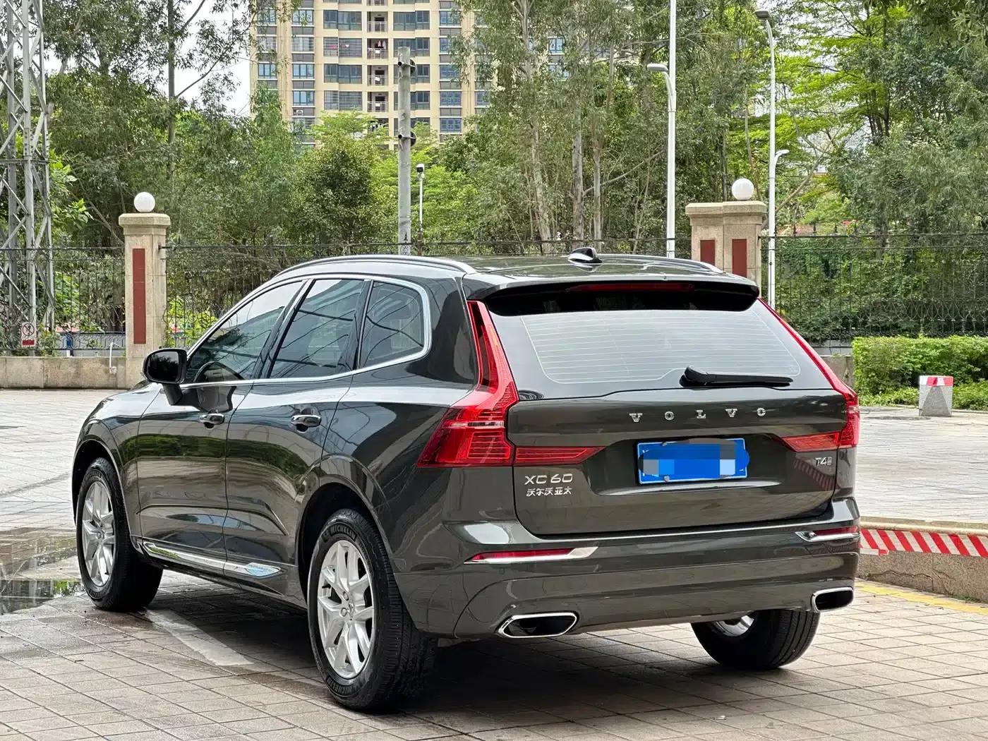 2020 Volvo XC60 T4 Smart Luxury Edition — миниатюра 6