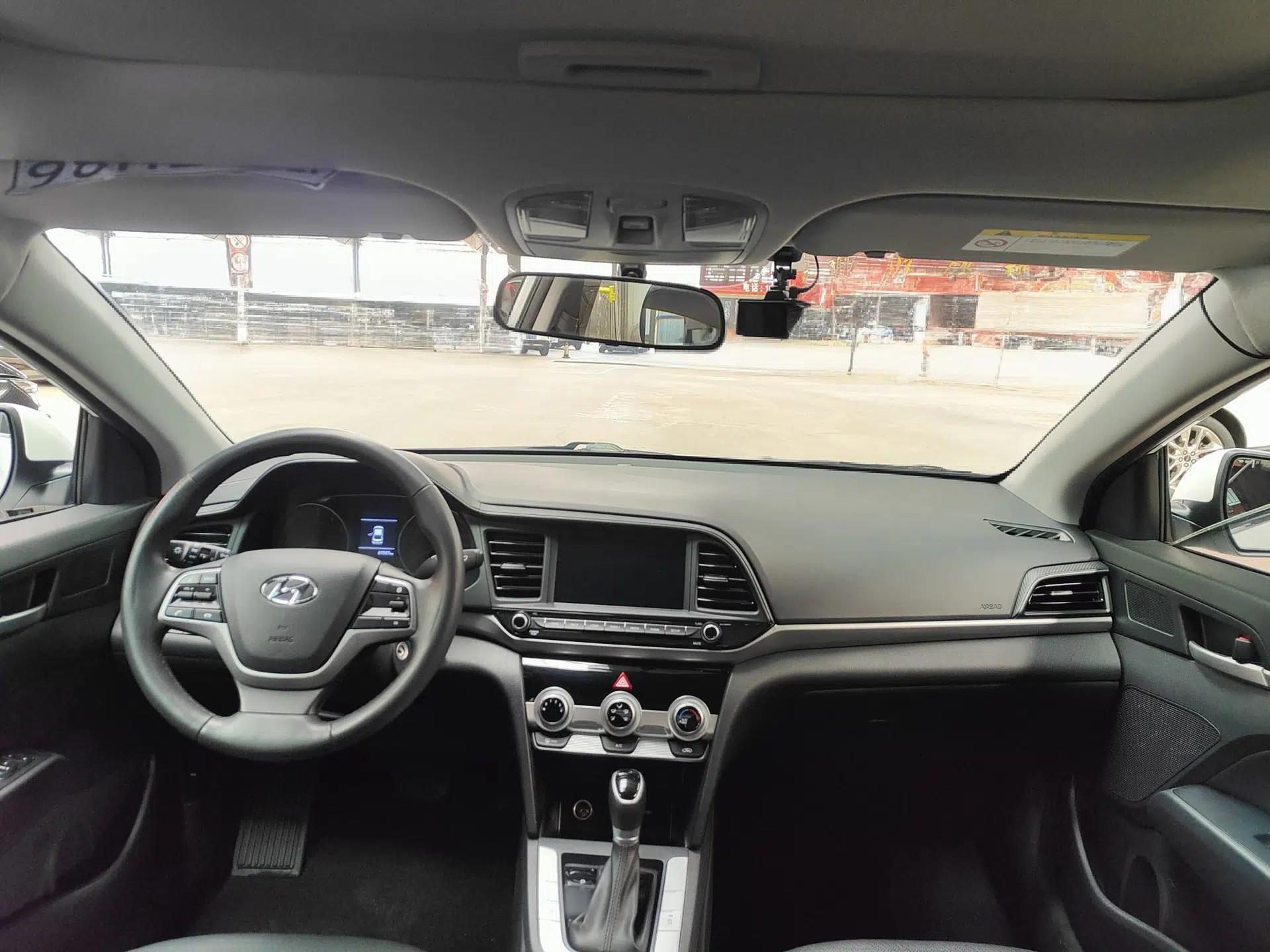 Hyundai Elantra (6th Generation / Lingdong) 2020 1.5L CVT Smart & Stylish – Elite Version — миниатюра 17