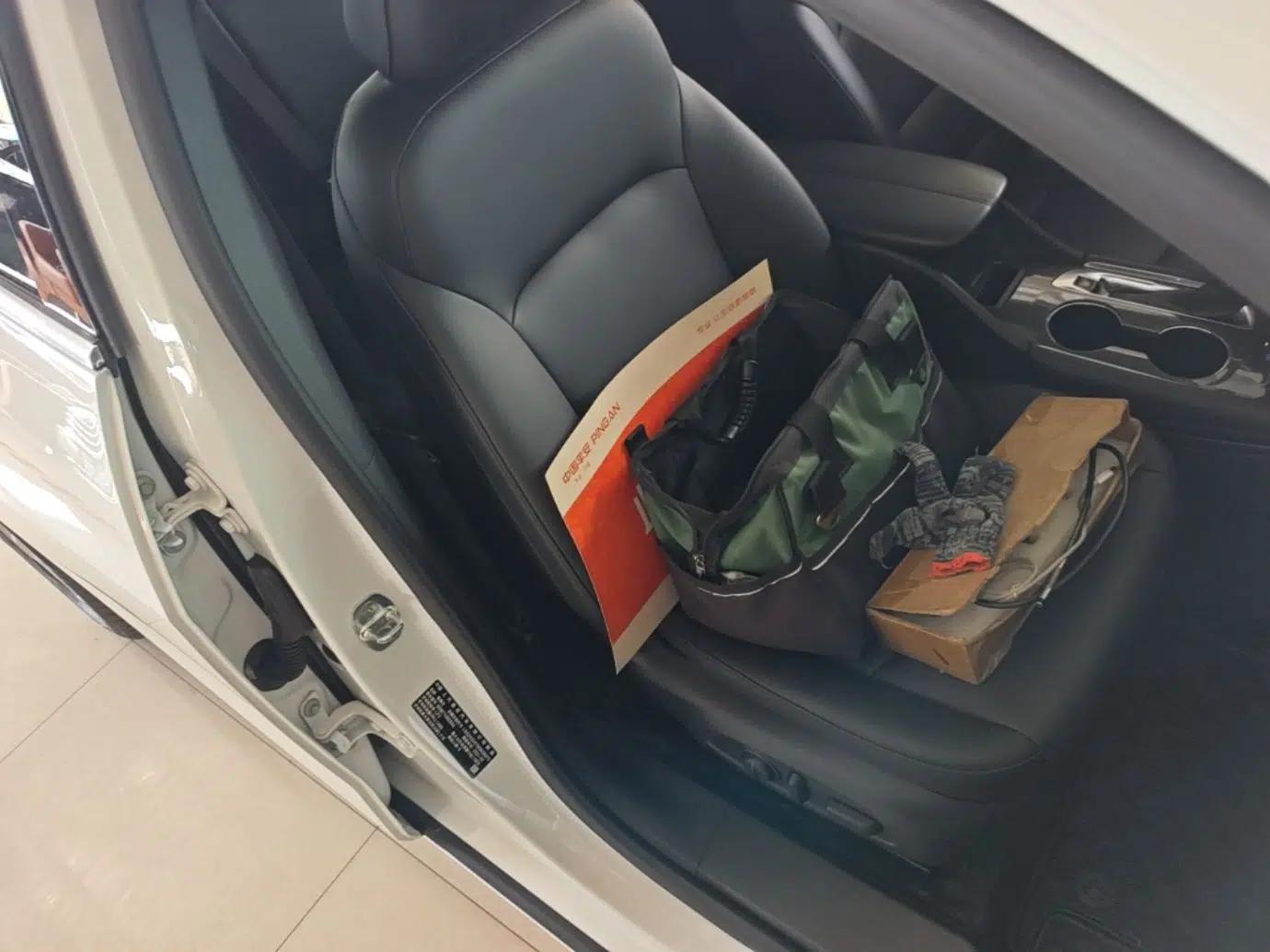 Chevrolet Malibu XL 2021 535T Automatic RuiLian Edition — миниатюра 23